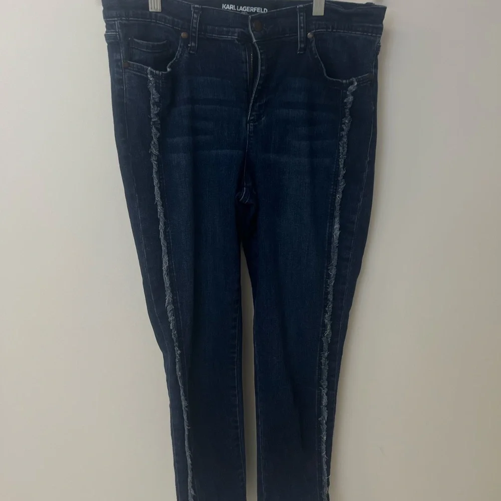 Karl Lagerfeld Paris Skinny Leg Fringe Women's Cropped Jeans Sz 10 - Picture 4 of 10